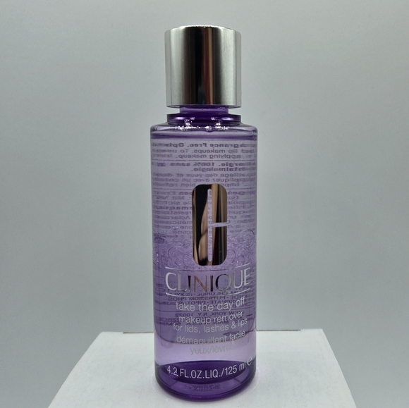 Clinique Take The Day Off Makeup Remover For Lids, Lashes & Lips 4.2oz - Picture 2 of 5